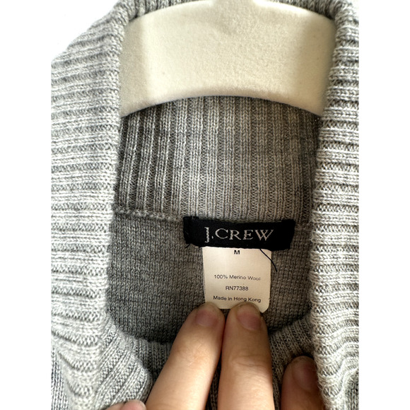 J Crew Vintage Y2K 100% Merino Wool Preppy Holiday Old Money Luxury Sweater M - Picture 5 of 11